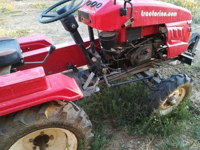 TRACTOR