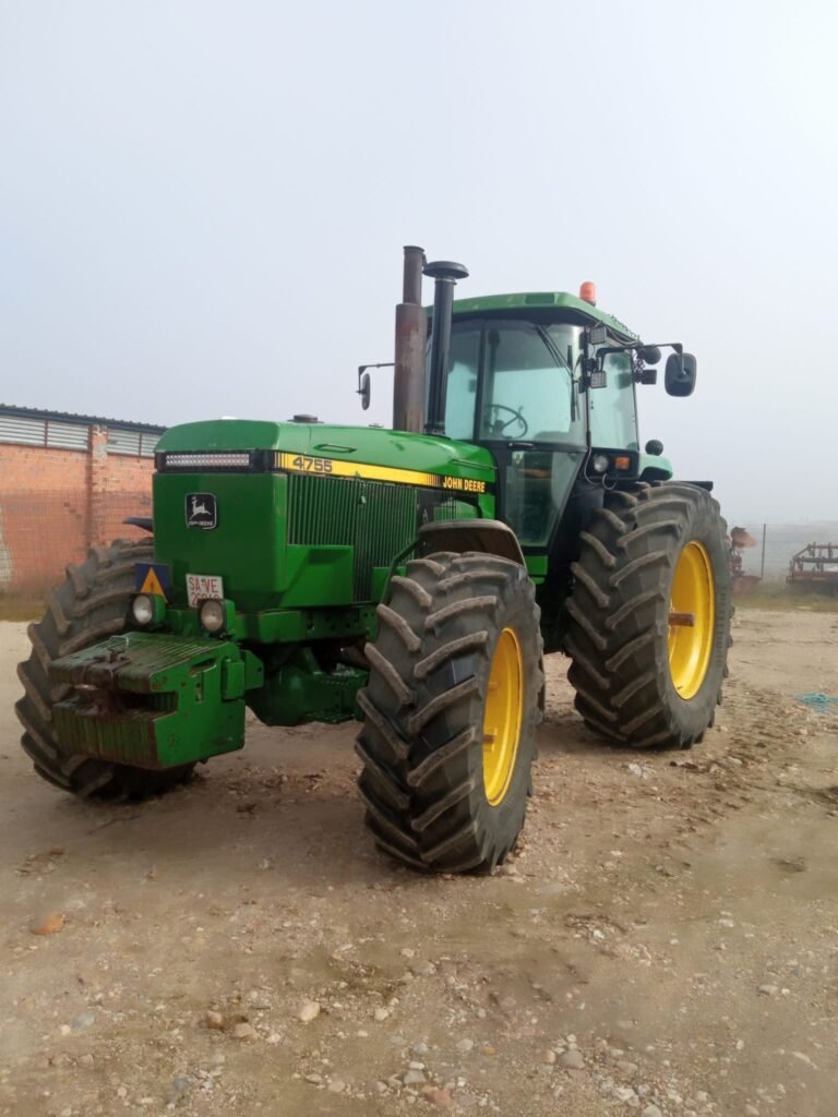 John Deere 4755 foto 5