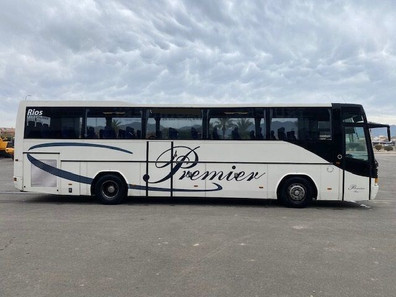 AUTOBÚS PEGASO 360 DE 55 PLAZAS.