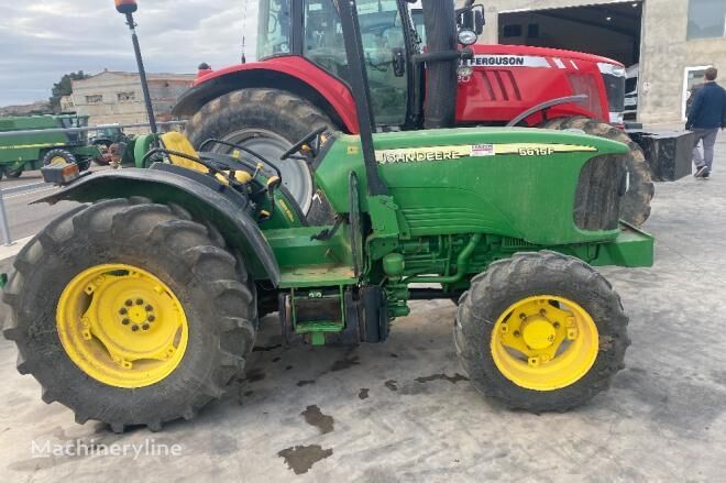 JOHN DEERE 5615 minitractor