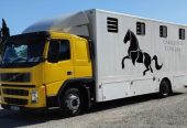 VOLVO TRANSPORTE DE CABALLOS – FM 12