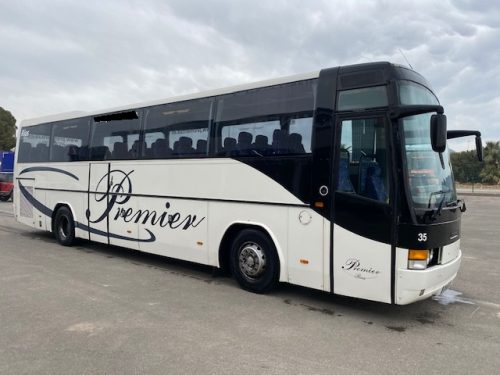 AUTOBÚS PEGASO 360 DE 55 PLAZAS.