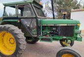 JOHN DEERE – 2450