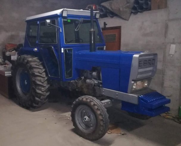 Tractor EBRO 6070 en perfecto estado