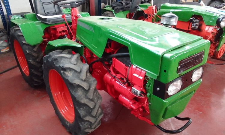 Tractor articulado Pasquali 995 de 36 cv