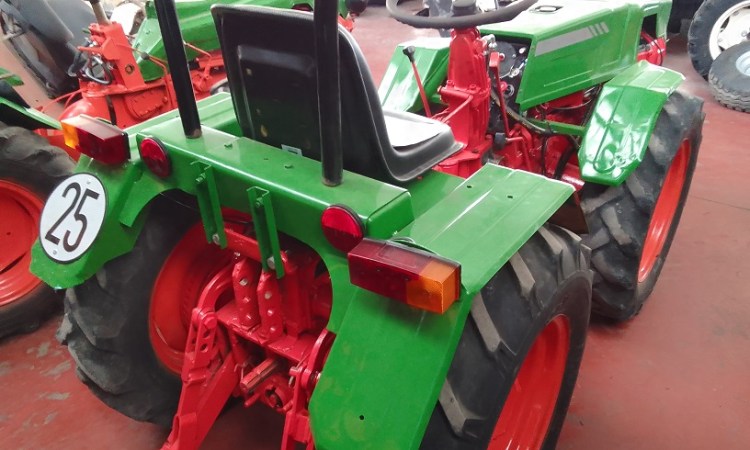 Tractor articulado Pasquali 995 de 36 cv