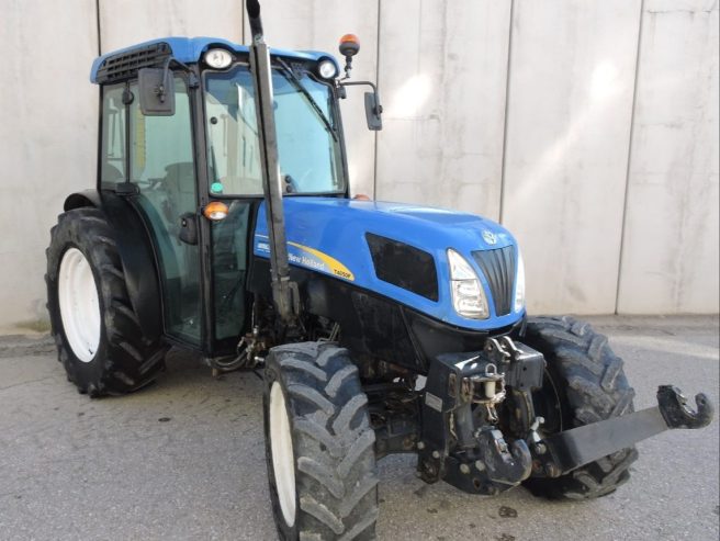 New Holland 4050F