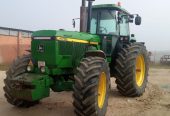 John Deere 4755