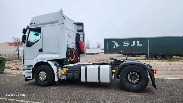 Renault premuim – 450