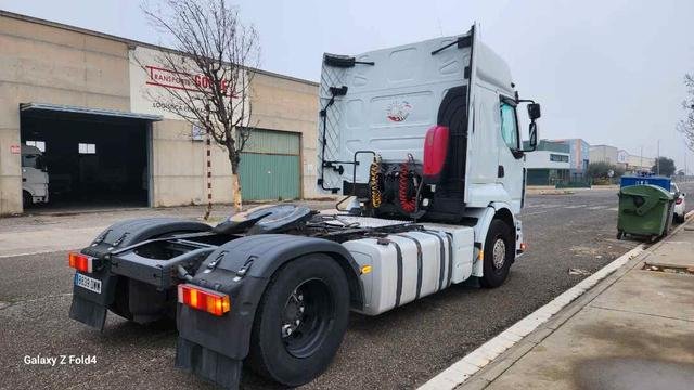 Renault premuim – 450