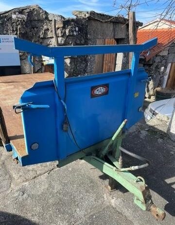 REMOLQUE DE TRACTOR