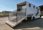 VOLVO TRANSPORTE DE CABALLOS – FM 12