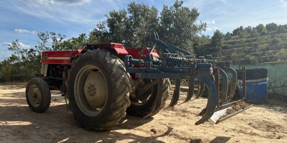 Tractores agrícolas Massey Ferguson 147